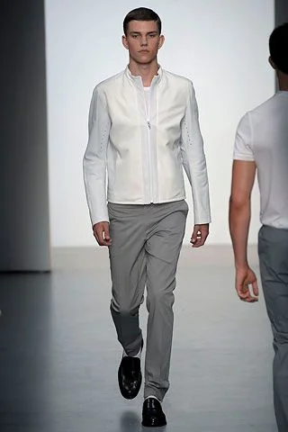 Look 12